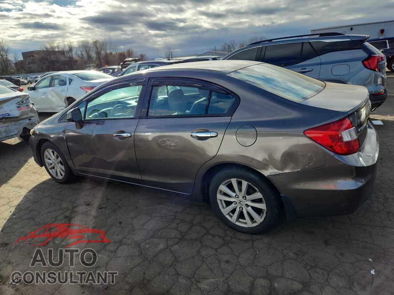 HONDA CIVIC 2012 - 2HGFB2F92CH552459