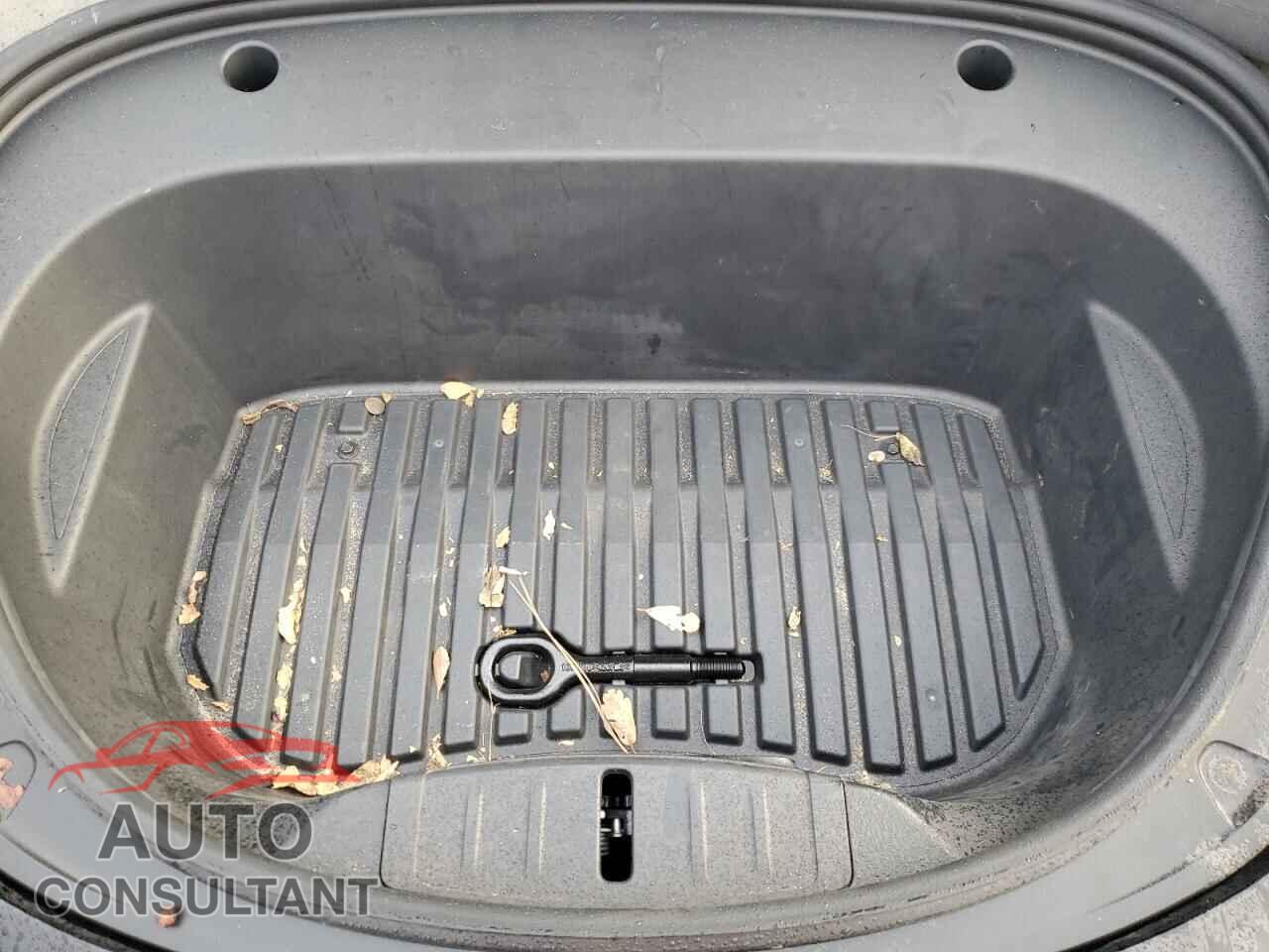 TESLA MODEL 3 2021 - 5YJ3E1EA0MF986045