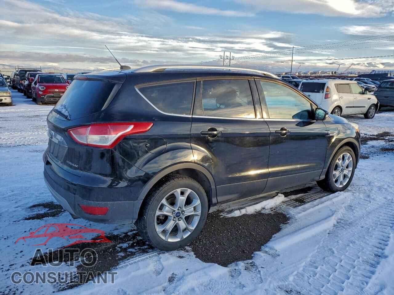 FORD ESCAPE 2016 - 1FMCU9J96GUA76484