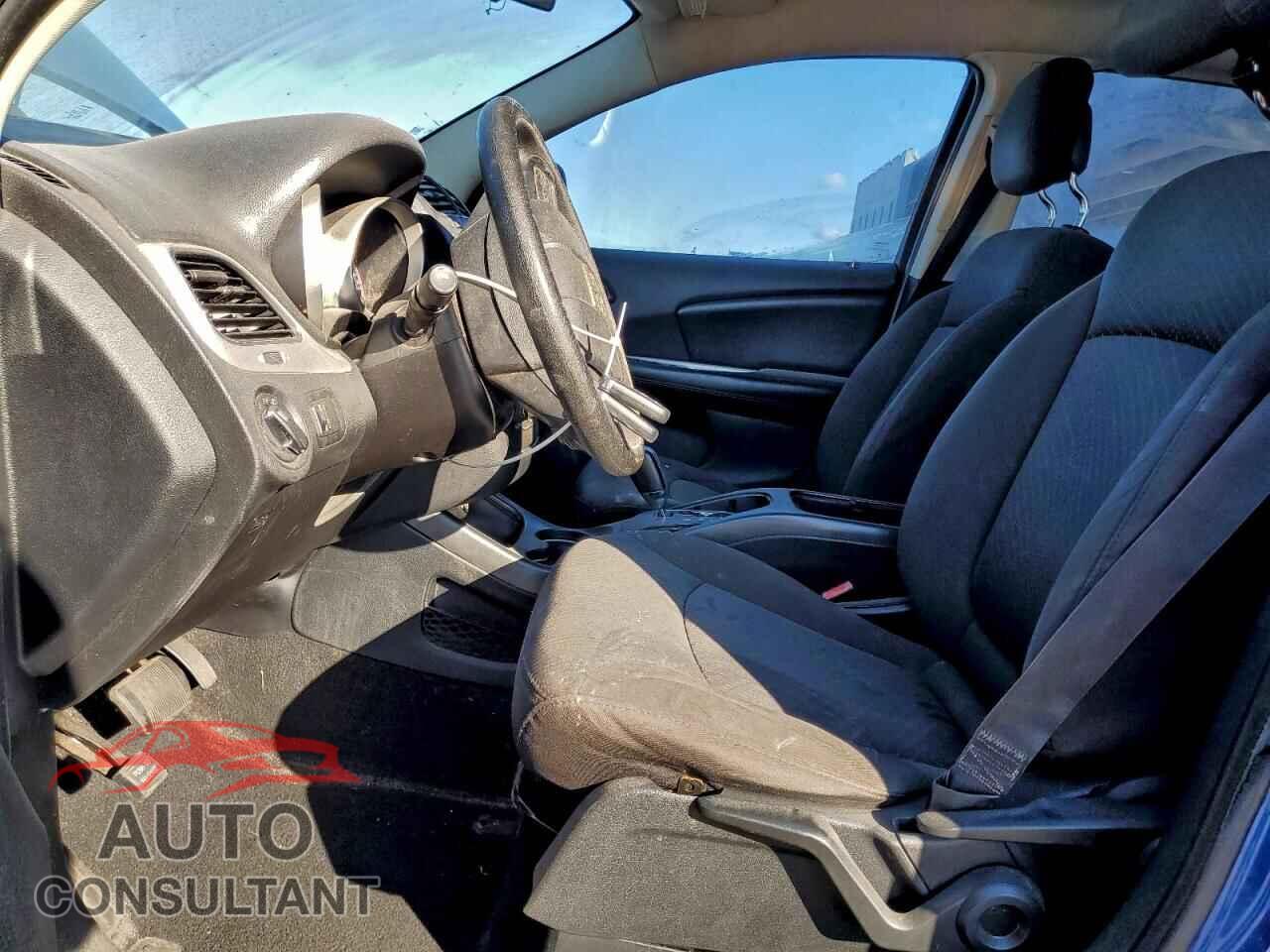 DODGE JOURNEY 2015 - 3C4PDCAB7FT511771