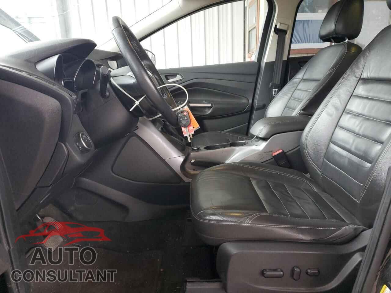 FORD ESCAPE 2016 - 1FMCU0GX6GUA83016