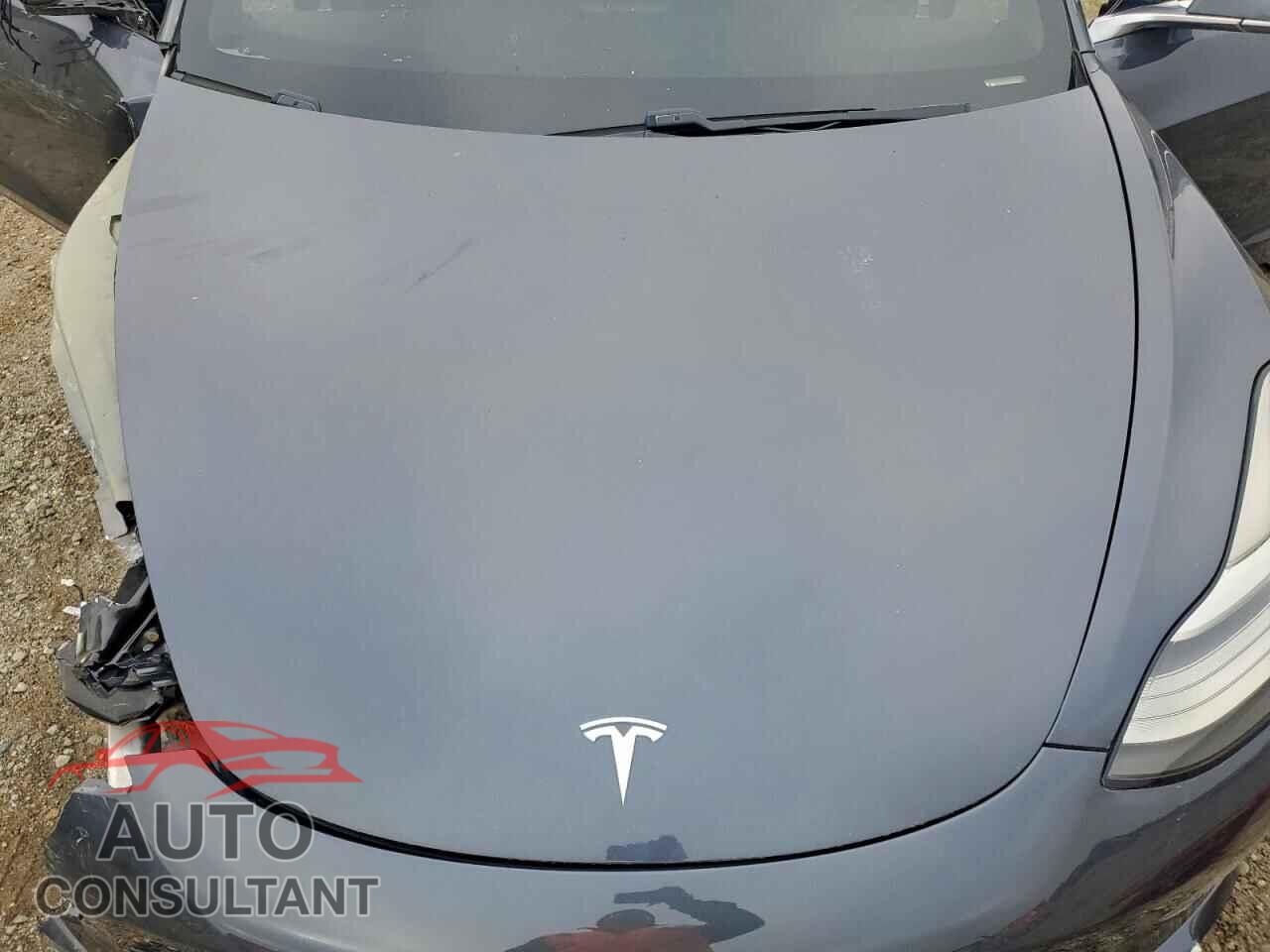 TESLA MODEL 3 2018 - 5YJ3E1EA9JF046595