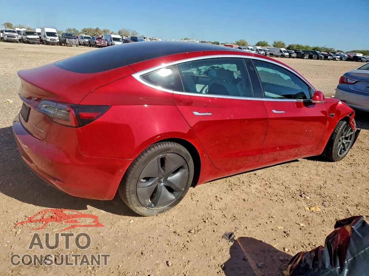 TESLA MODEL 3 2020 - 5YJ3E1EB5LF668025
