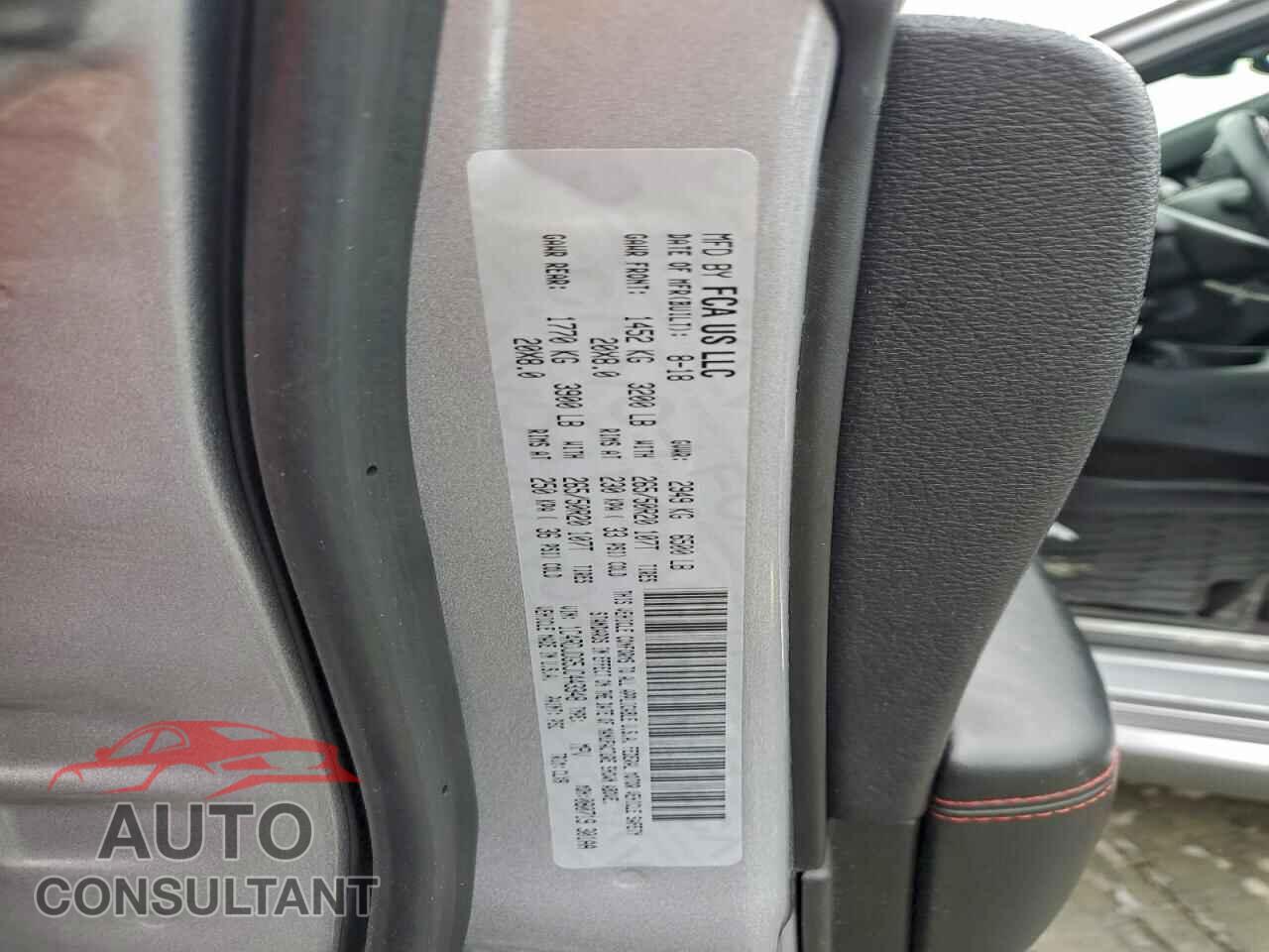 DODGE DURANGO 2018 - 1C4RDJDG5JC443348