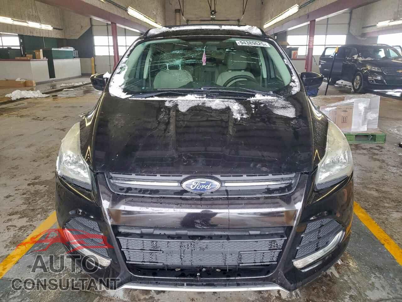 FORD ESCAPE 2013 - 1FMCU0GX8DUB13533
