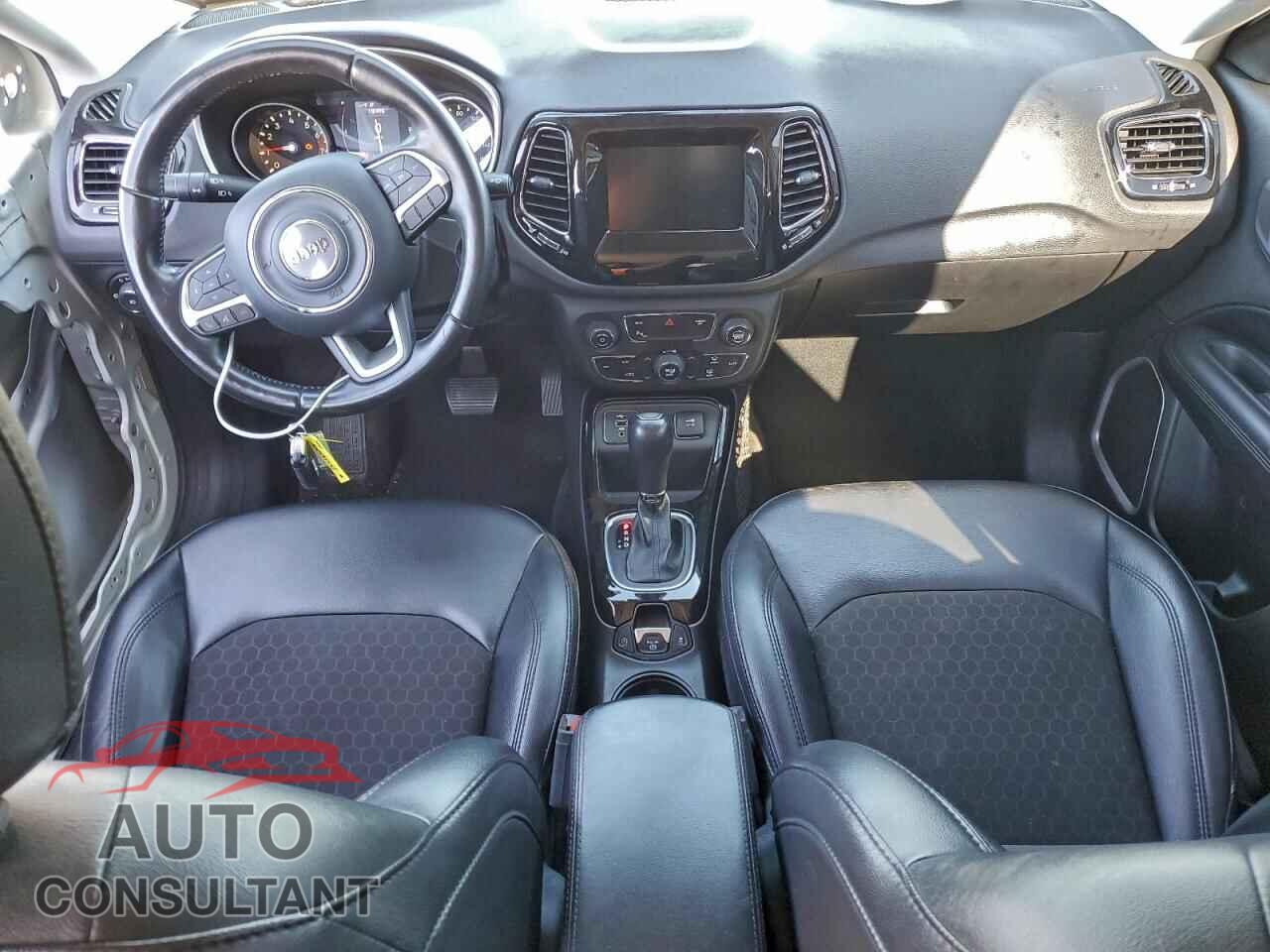 JEEP COMPASS 2020 - 3C4NJCBB3LT122782