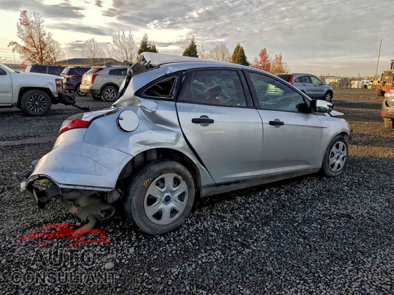 FORD FOCUS 2014 - 1FADP3E24EL341390