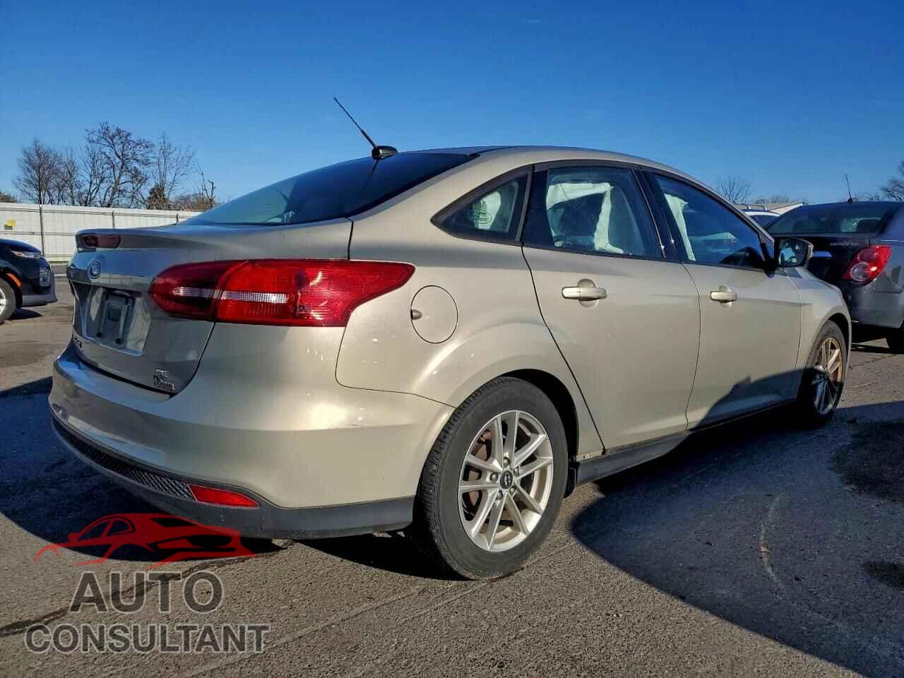 FORD FOCUS 2016 - 1FADP3F25GL290242