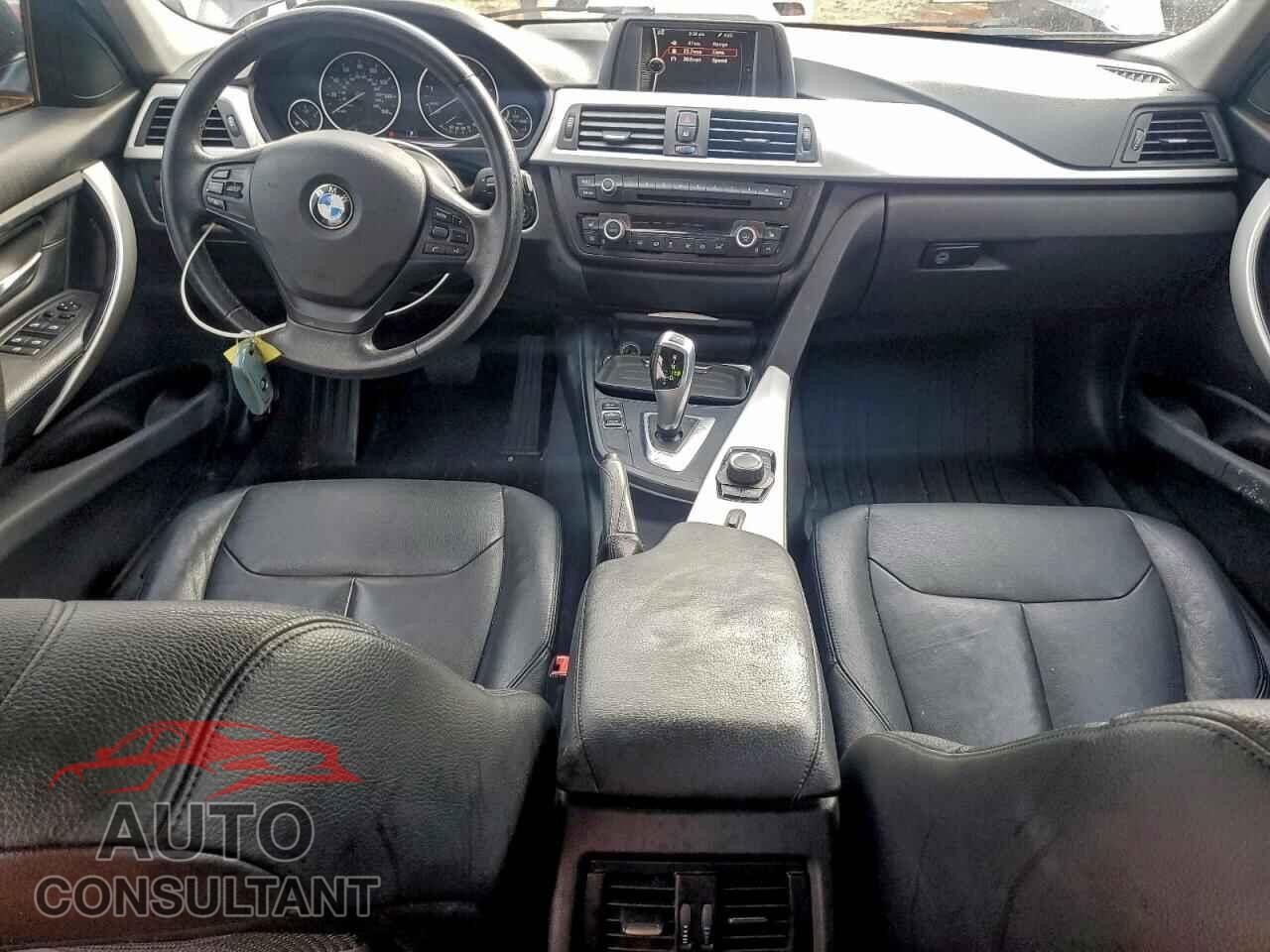 BMW 3 SERIES 2013 - WBA3A5C58DF355710