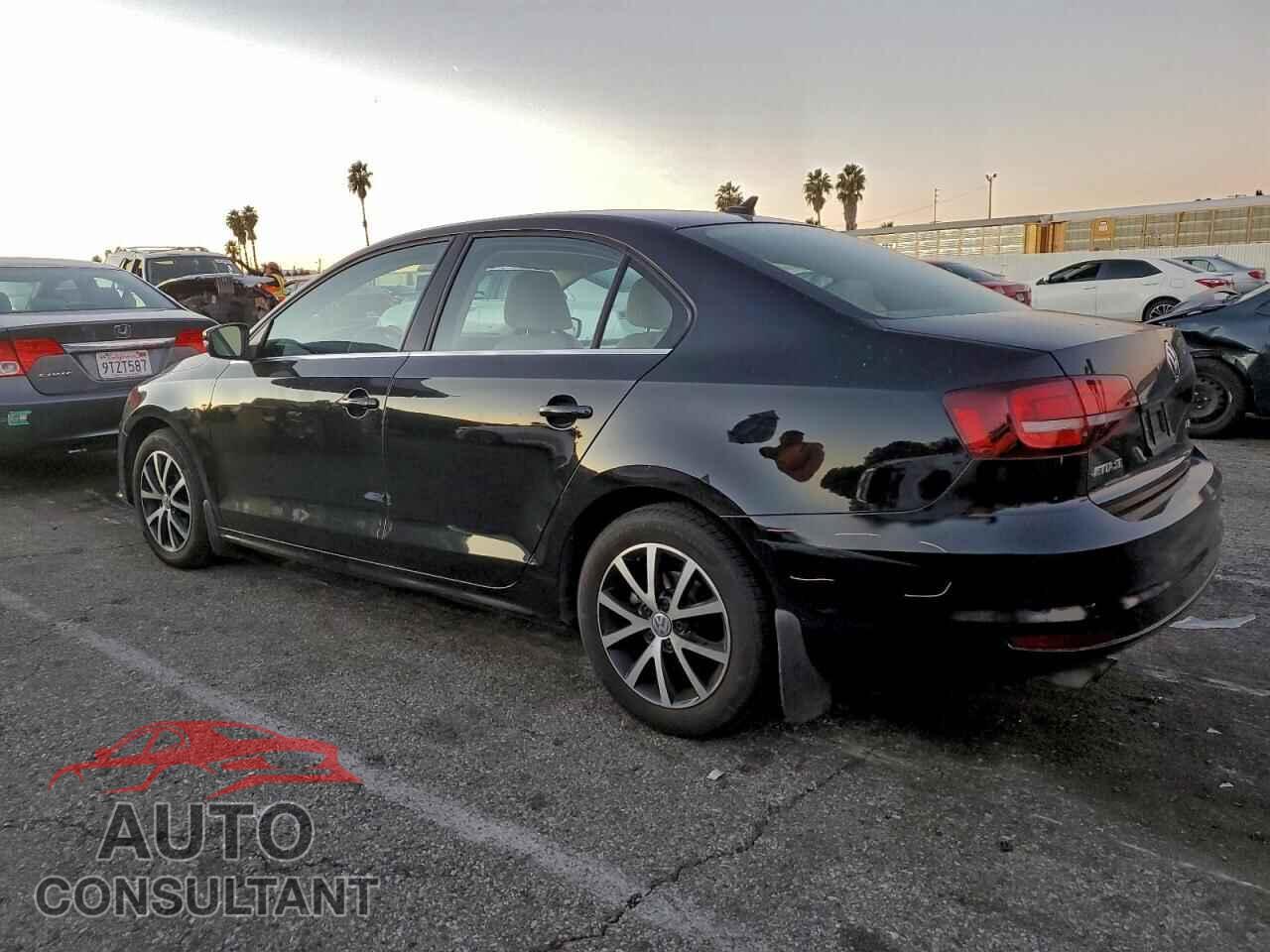 VOLKSWAGEN JETTA 2017 - 3VWDB7AJ4HM410382