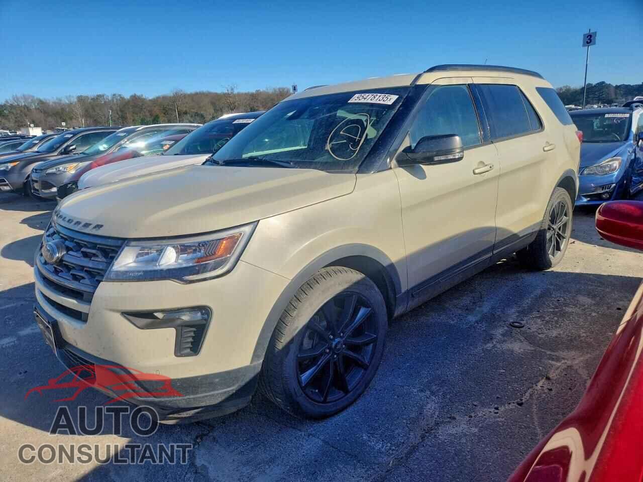 FORD EXPLORER 2018 - 1FM5K7D81JGA17841