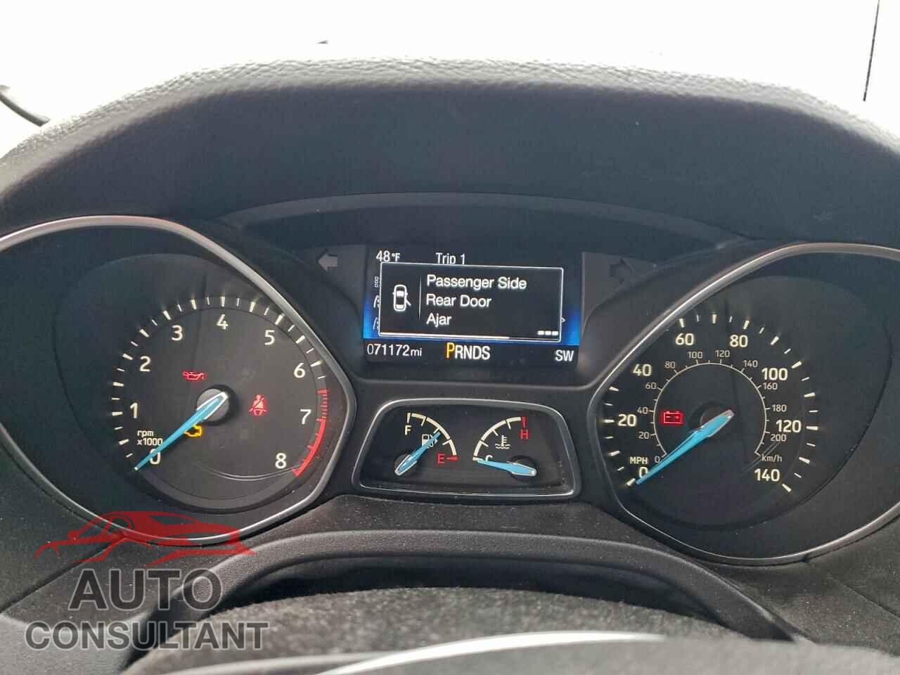 FORD FOCUS 2017 - 1FADP3FE7HL219913