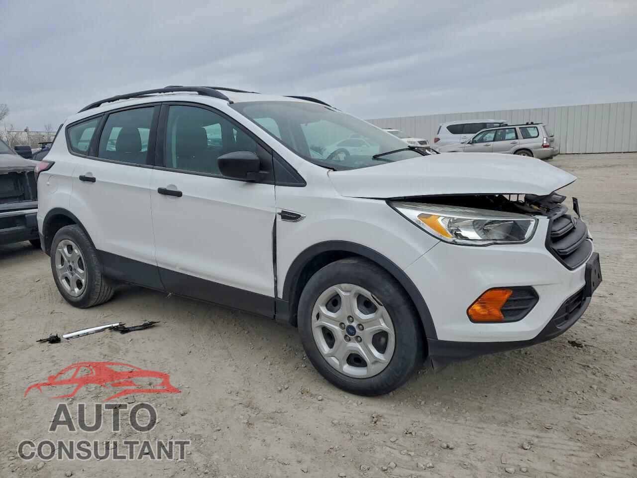 FORD ESCAPE 2017 - 1FMCU0F77HUB79725