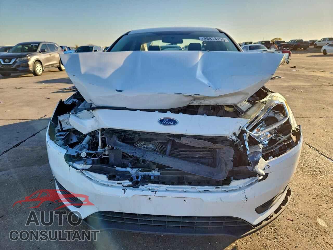 FORD FOCUS 2016 - 1FADP3E28GL398694
