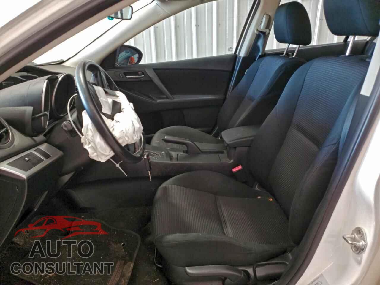 MAZDA 3 2013 - JM1BL1U79D1709829