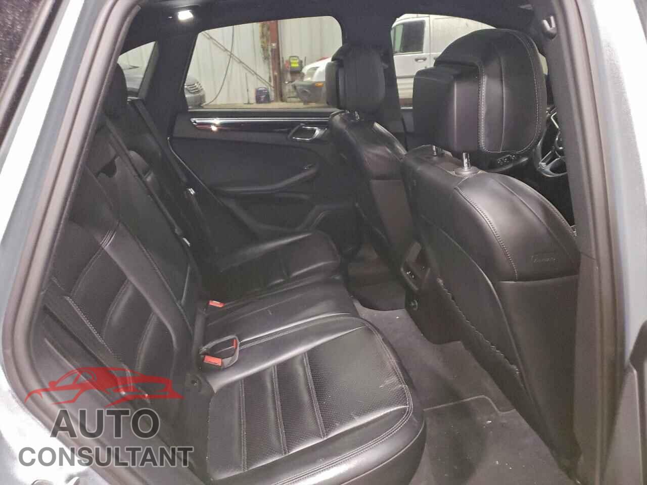 PORSCHE MACAN 2015 - WP1AB2A52FLB50170