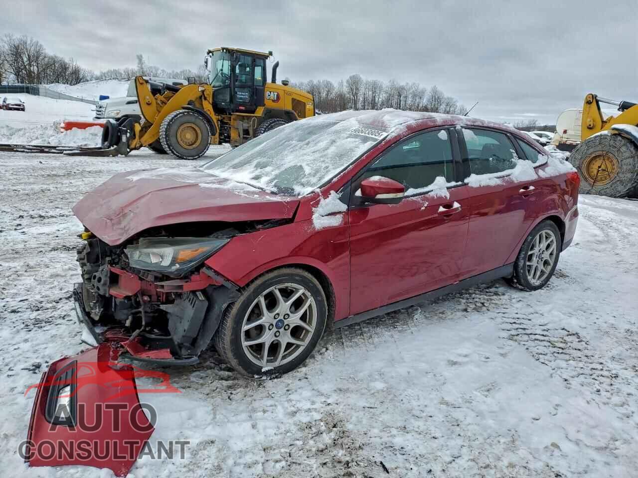 FORD FOCUS 2015 - 1FADP3F23FL207969