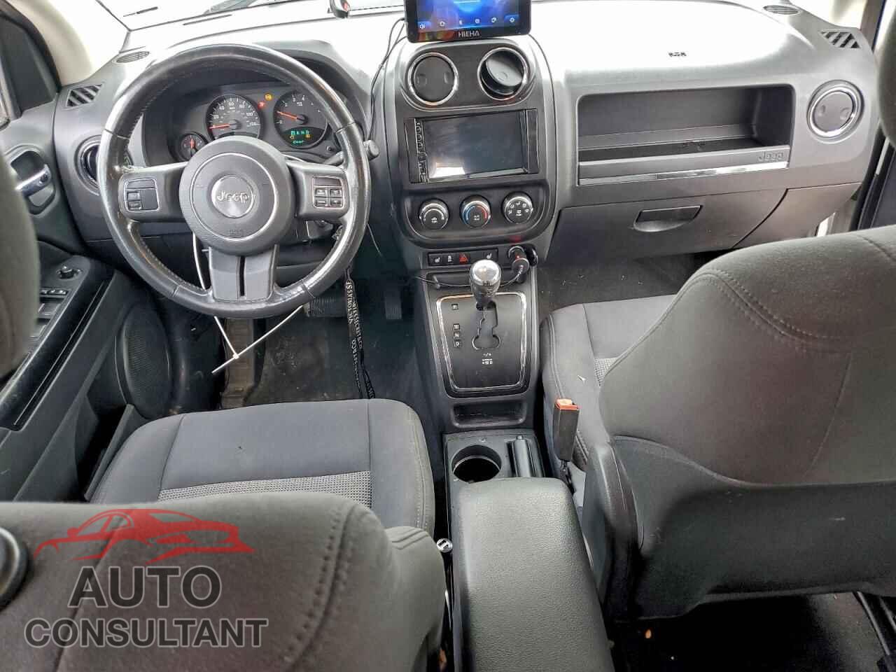 JEEP COMPASS 2011 - 1J4NF1FB6BD257768