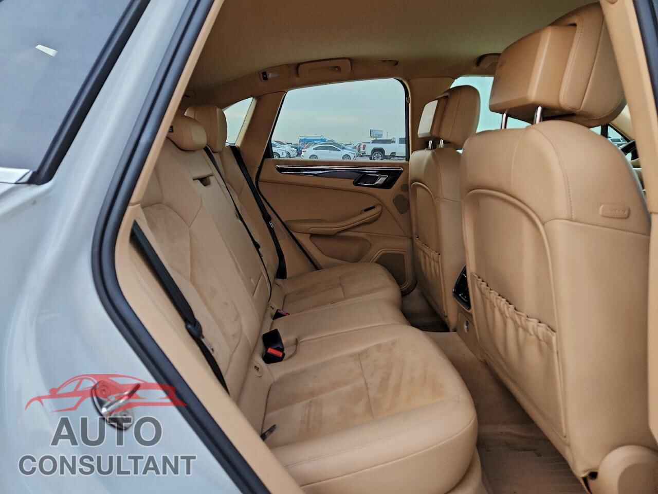 PORSCHE MACAN 2015 - WP1AB2A58FLB53770