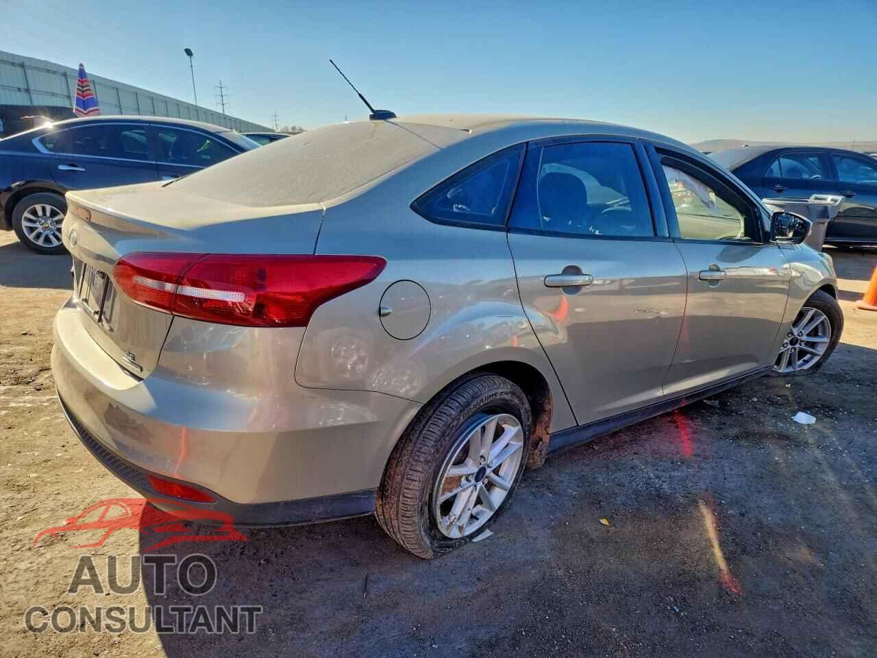 FORD FOCUS 2016 - 1FADP3F22GL258574