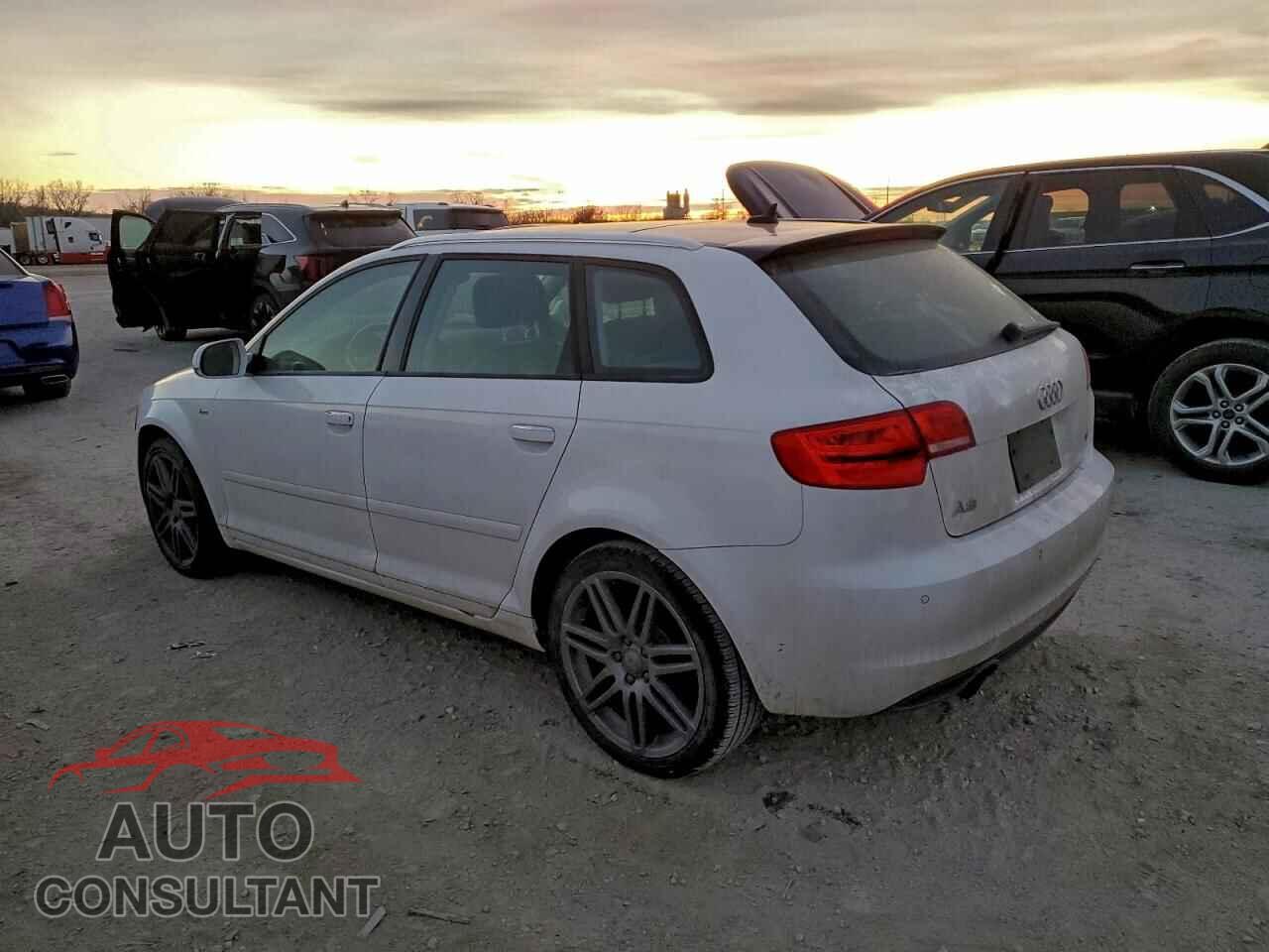 AUDI A3 2012 - WAUKJAFM3CA016856
