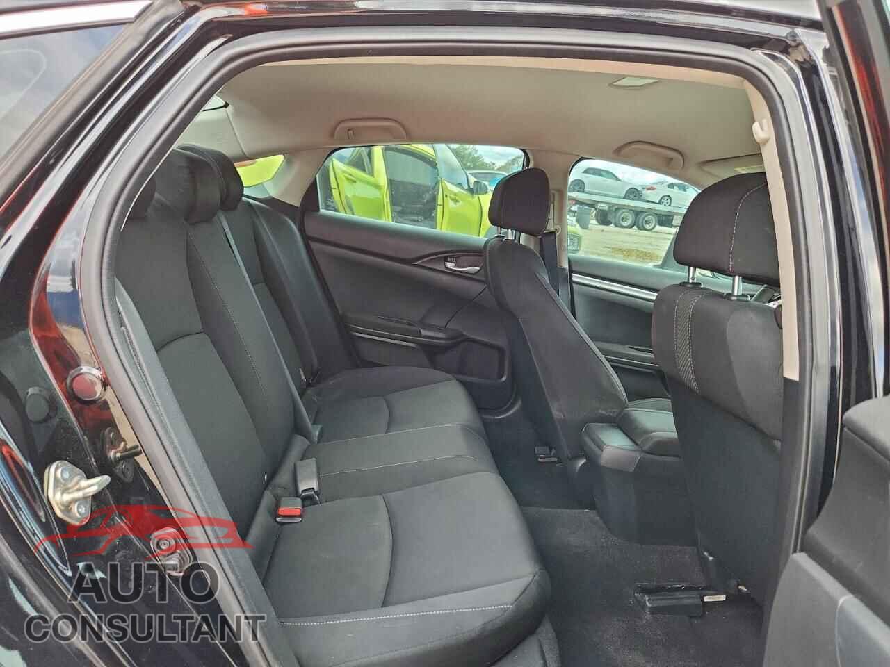HONDA CIVIC 2017 - 19XFC2E55HE000175