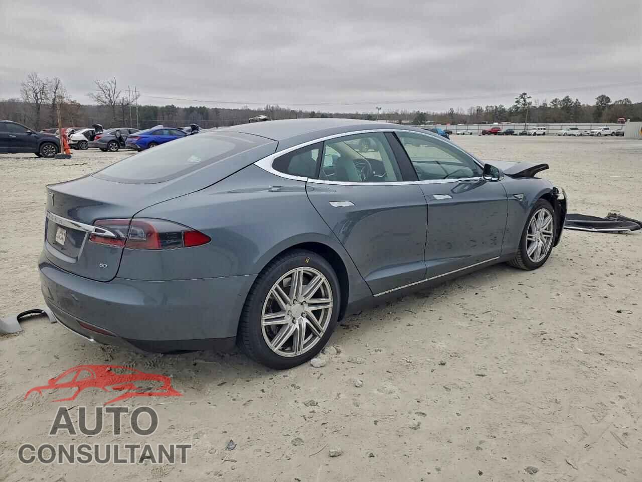 TESLA MODEL S 2013 - 5YJSA1CG7DFP26515