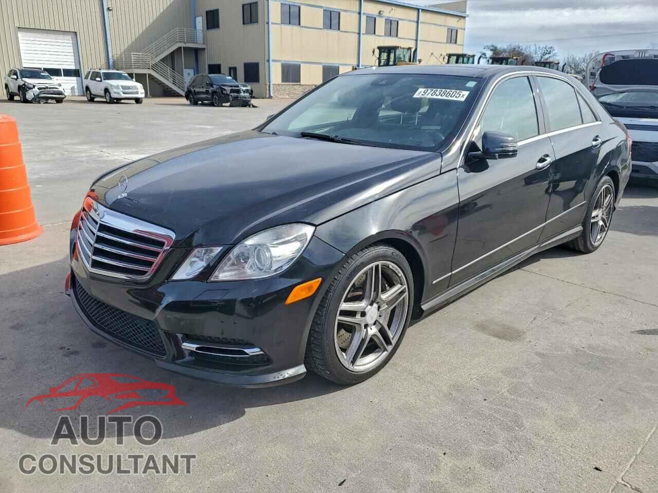 MERCEDES-BENZ E-CLASS 2013 - WDDHF9BBXDA705835