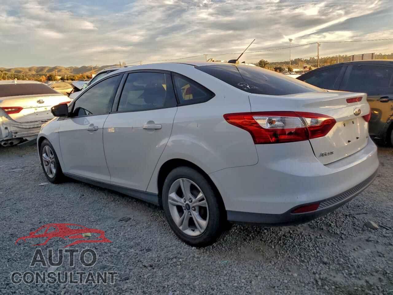 FORD FOCUS 2014 - 1FADP3F23EL219179