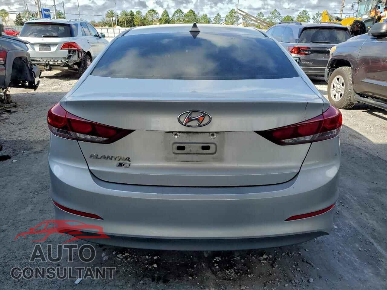 HYUNDAI ELANTRA 2017 - 5NPD74LF1HH195688