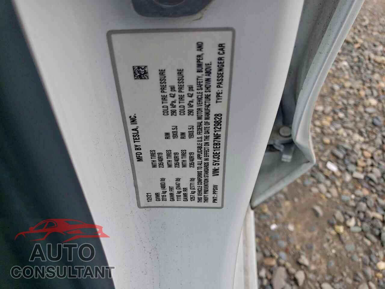 TESLA MODEL 3 2022 - 5YJ3E1EB7NF129828