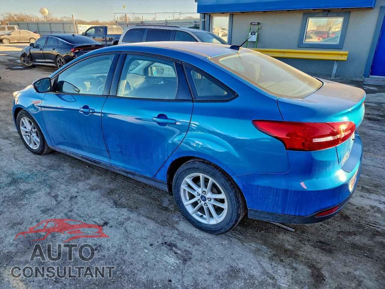 FORD FOCUS 2015 - 1FADP3F23FL239241