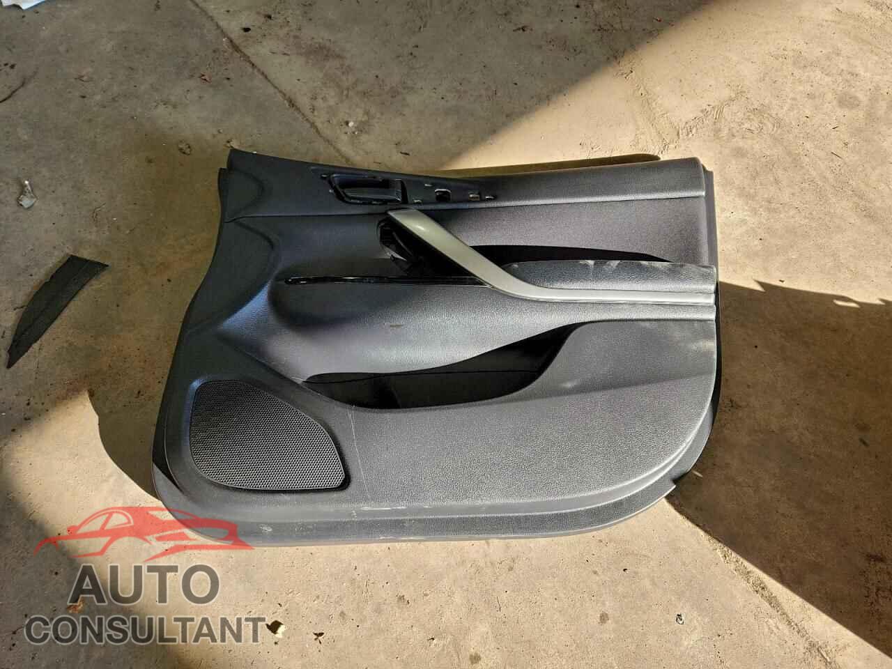 MITSUBISHI ECLIPSE 2019 - JA4AT4AA4KZ010503