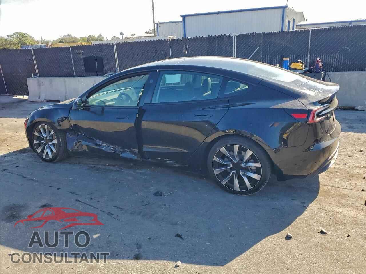 TESLA MODEL 3 2024 - 5YJ3E1EB0RF789327