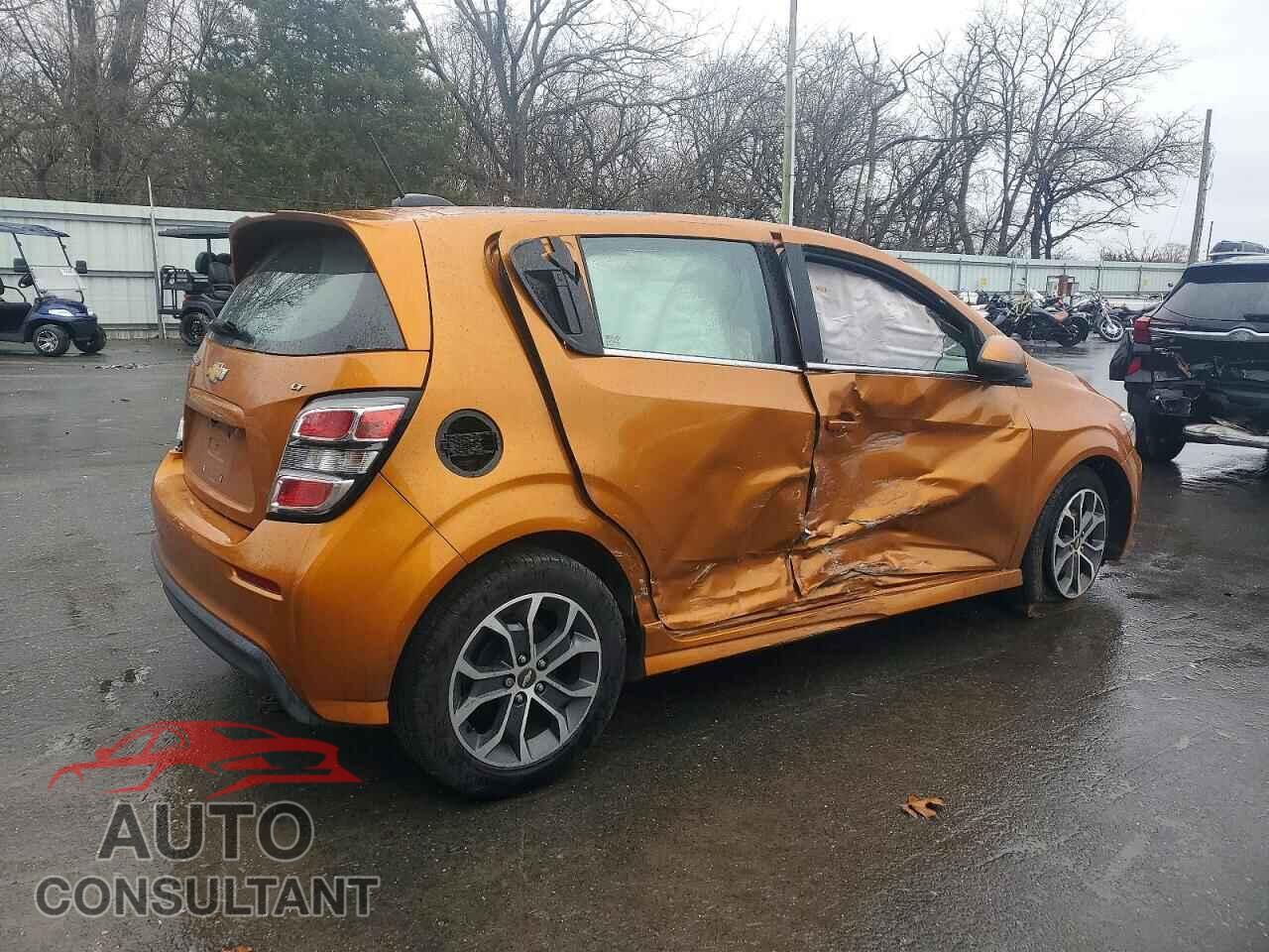 CHEVROLET SONIC 2017 - 1G1JD6SB9H4139096