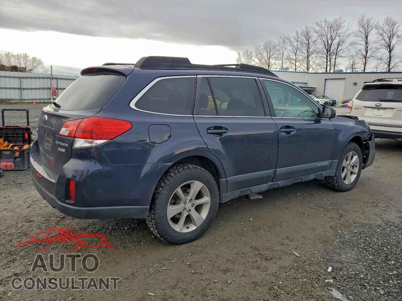 SUBARU OUTBACK 2013 - 4S4BRBCC7D3311070