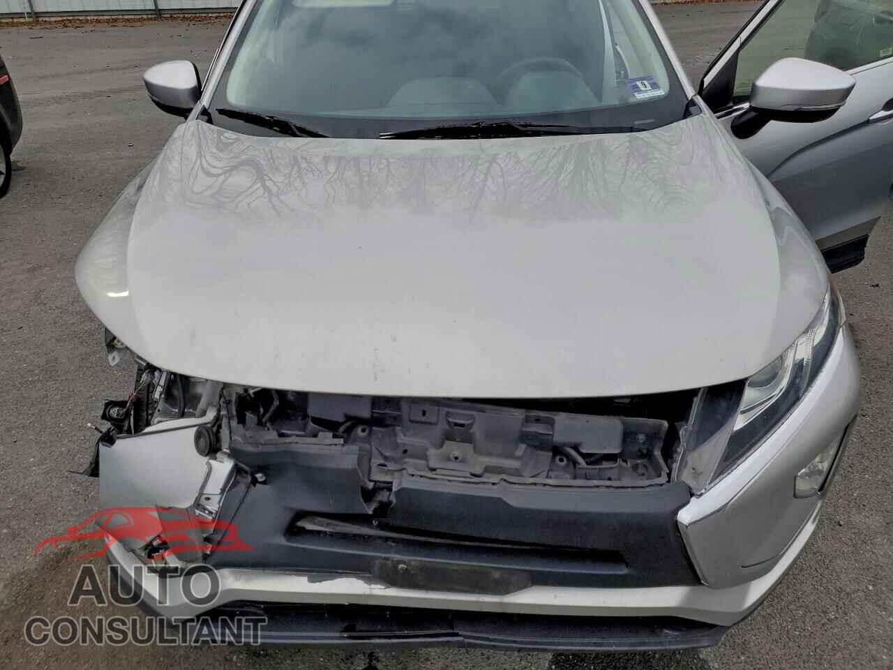 MITSUBISHI ECLIPSE 2019 - JA4AT3AA3KZ035838