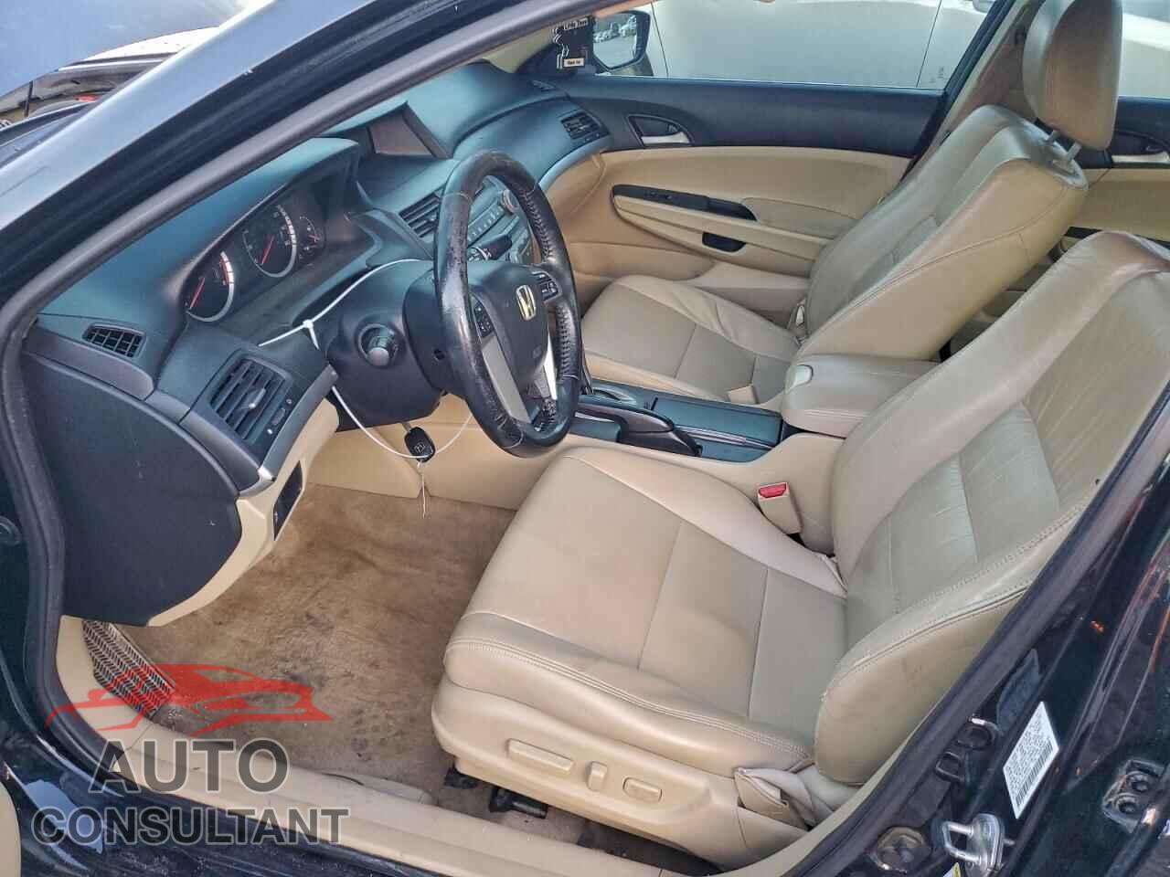 HONDA ACCORD 2011 - 1HGCP2F61BA083954