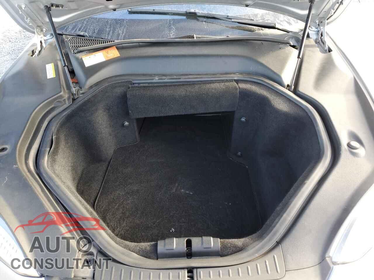 TESLA MODEL S 2014 - 5YJSA1H16EFP35647