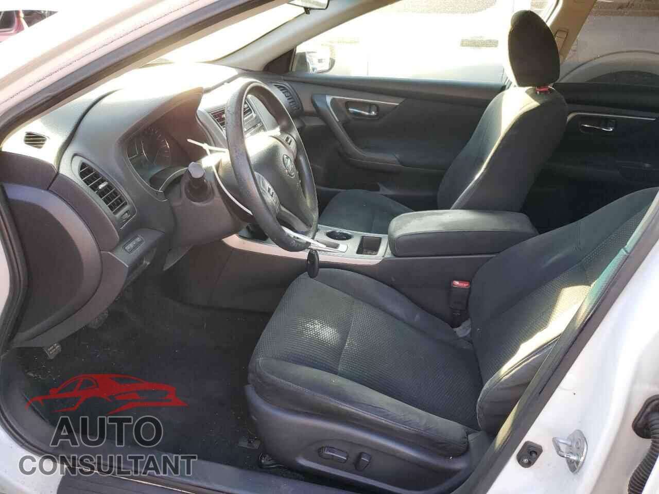 NISSAN ALTIMA 2015 - 1N4AL3AP2FC158152