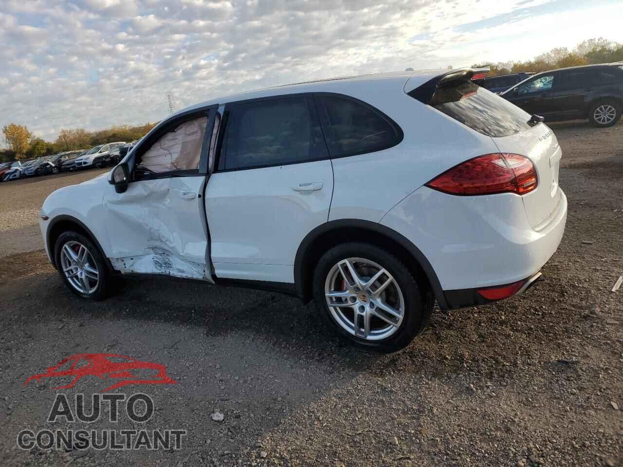 PORSCHE CAYENNE 2013 - WP1AB2A2XDLA86561