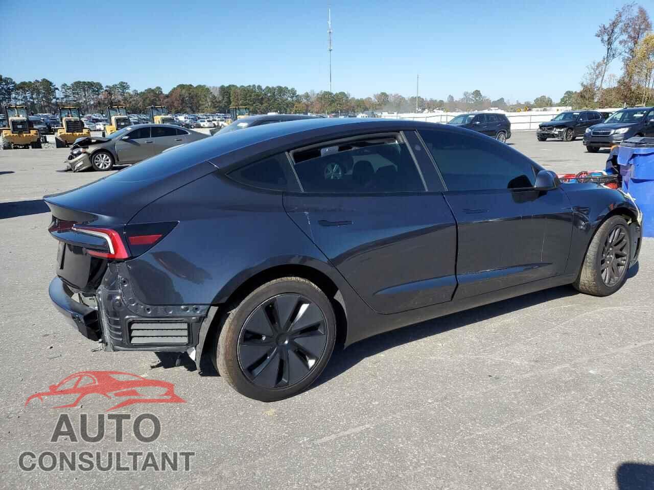 TESLA MODEL 3 2025 - 5YJ3E1EA9SF910871