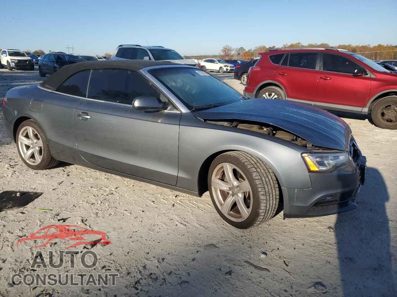 AUDI A5 2013 - WAUCFAFHXDN009549