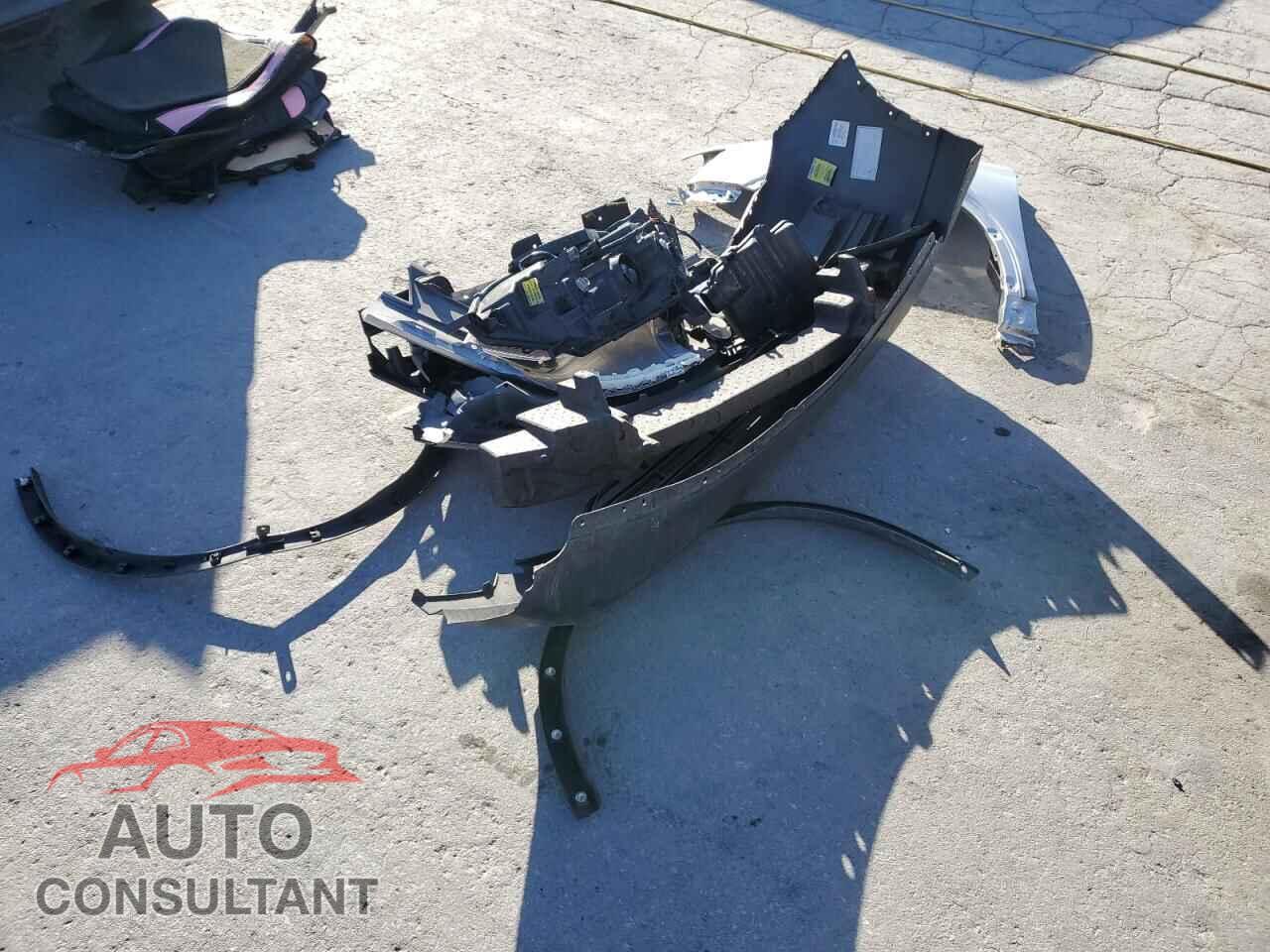 NISSAN ROGUE 2018 - KNMAT2MV8JP536426