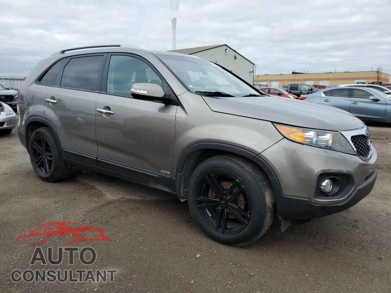 KIA SORENTO 2012 - 5XYKUDA26CG247204