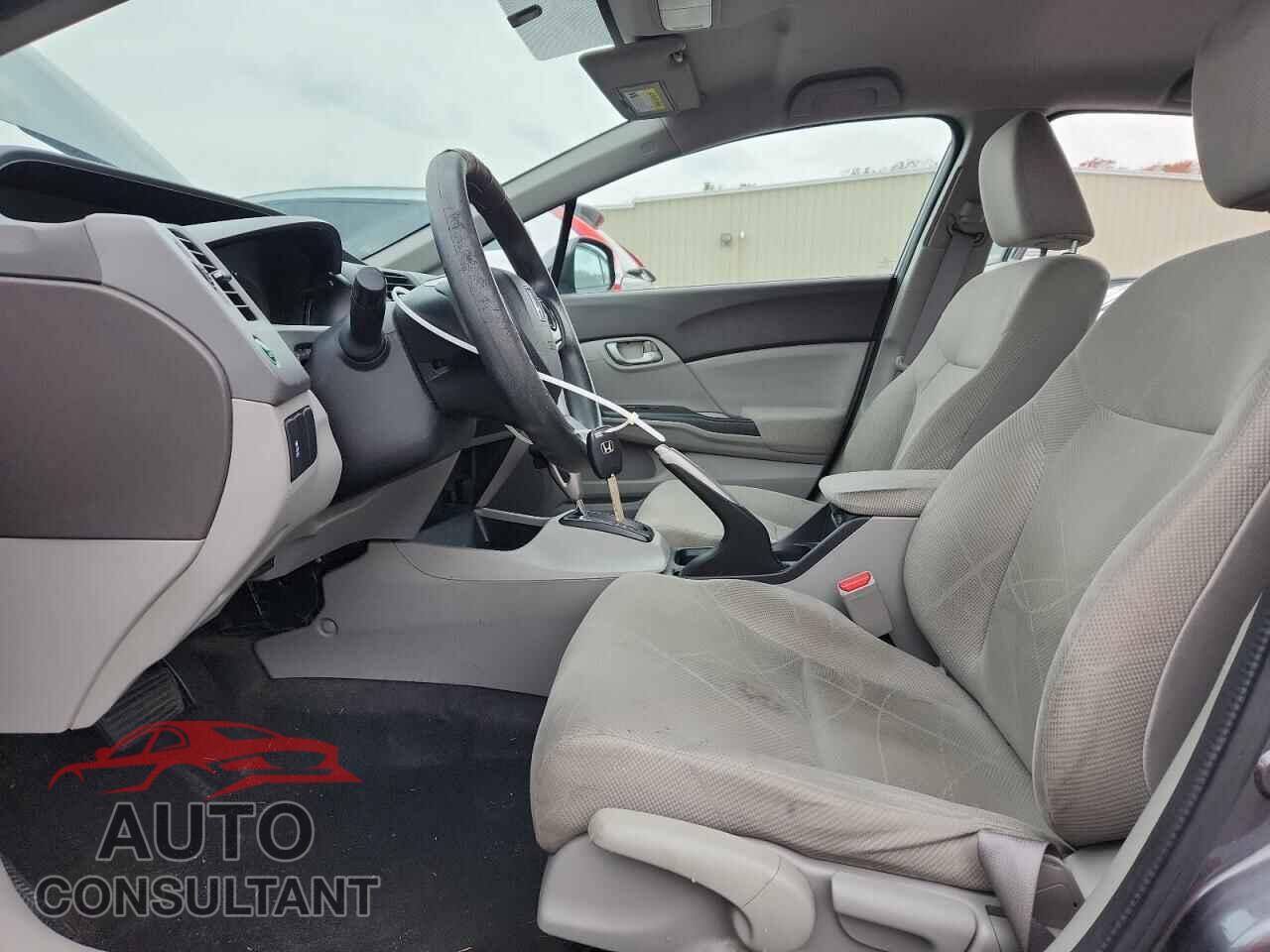 HONDA CIVIC 2012 - 19XFB2F50CE372453