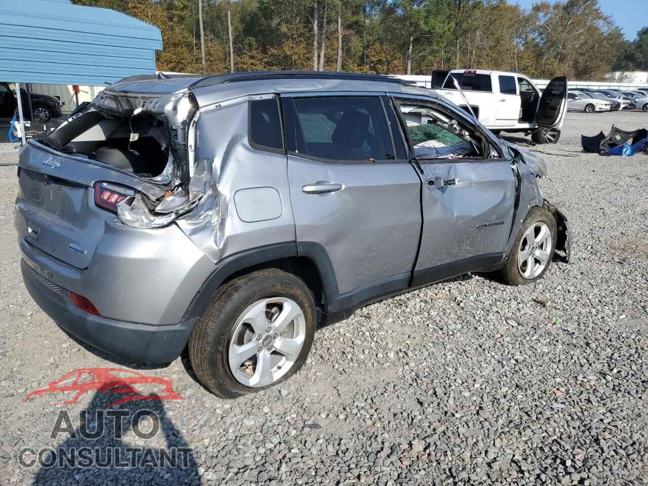 JEEP COMPASS 2018 - 3C4NJDBB7JT154556