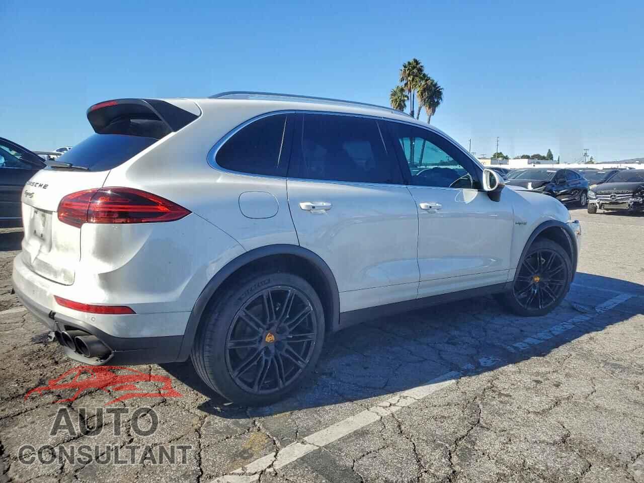 PORSCHE CAYENNE 2016 - WP1AE2A25GLA18227