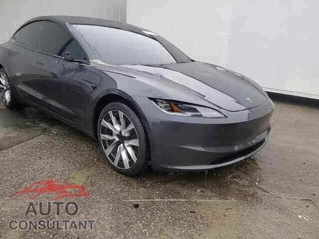 TESLA MODEL 3 2024 - 5YJ3E1EA8RF727326