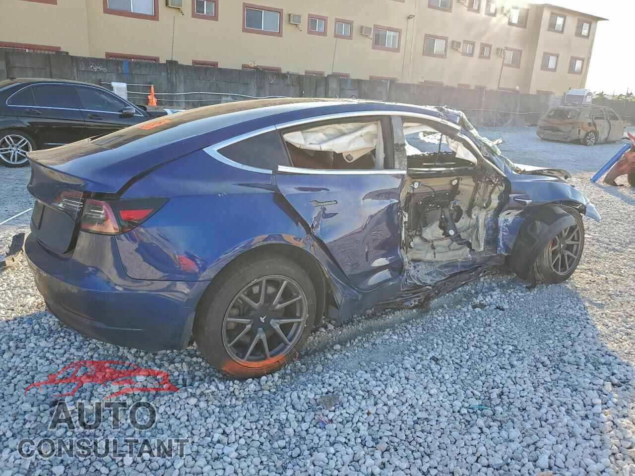 TESLA MODEL 3 2019 - 5YJ3E1EA2KF431739